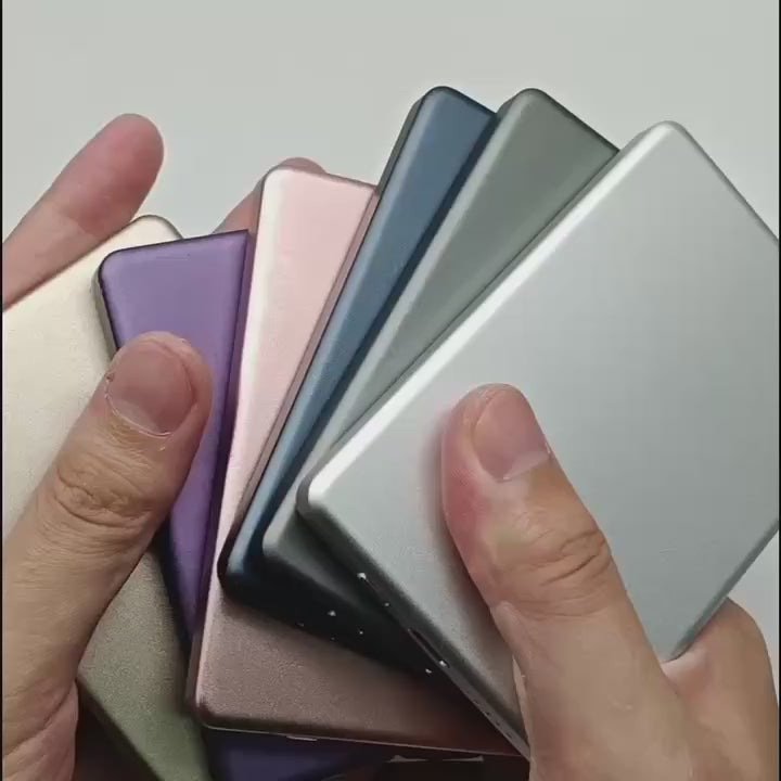 Wireless Magnetic Power Bank ( Electronics )